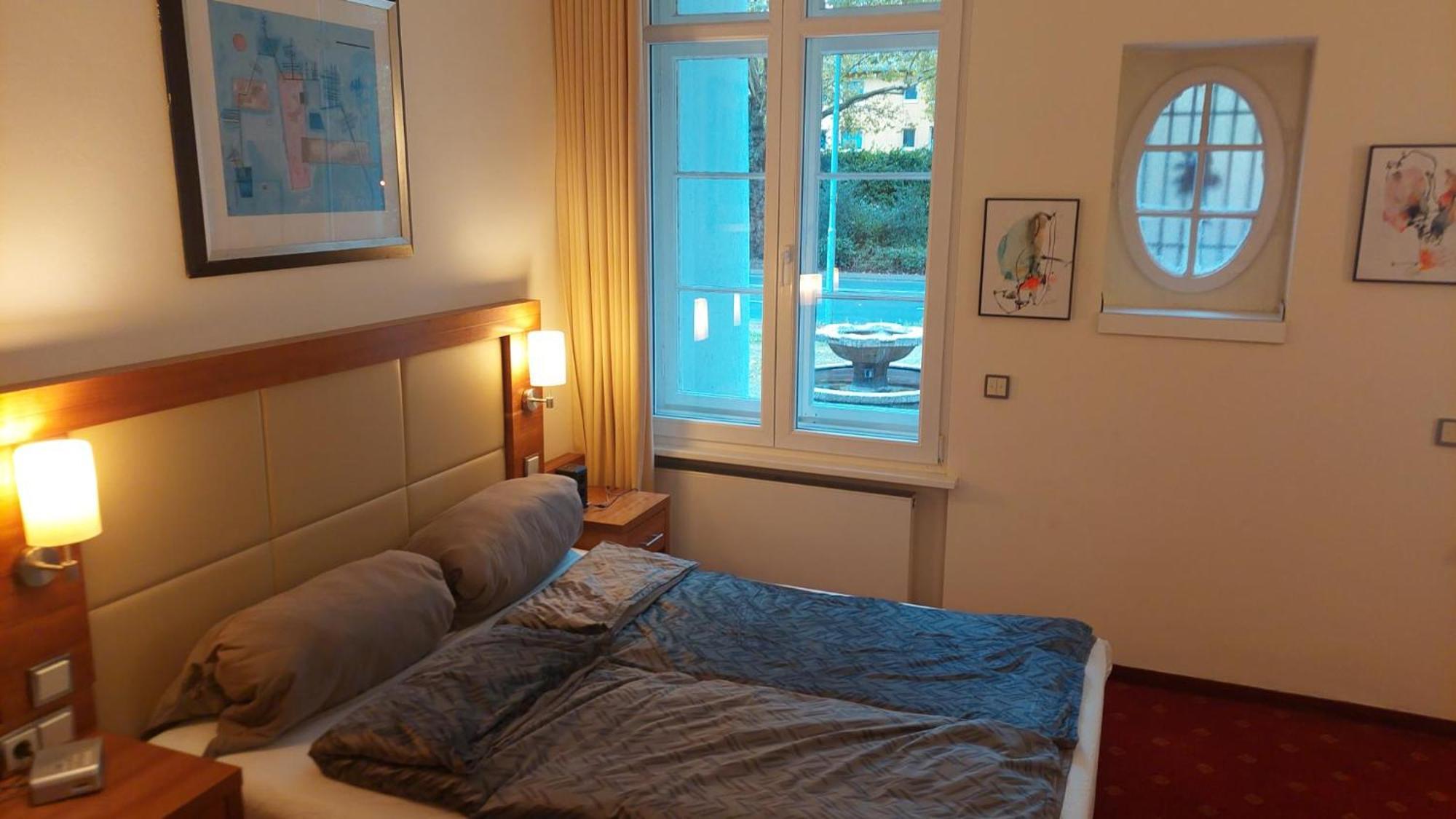 Die Villa, Zimmer 17, Dz 勒沃库森 外观 照片
